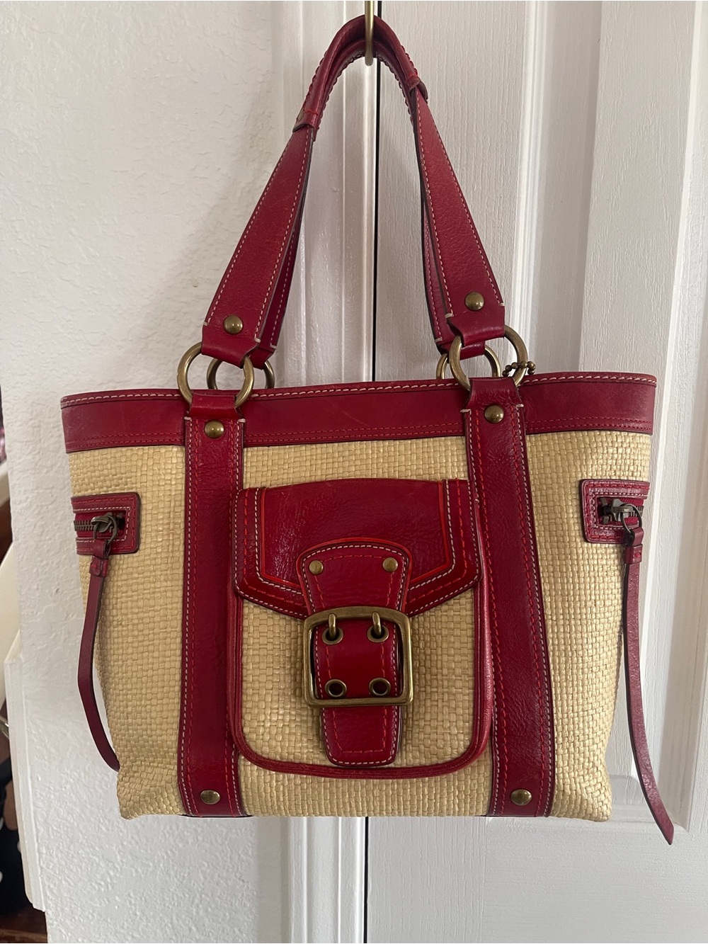 Beautiful 😻 Coach Legacy M05K-113 Straw & Red Leathe… - Gem